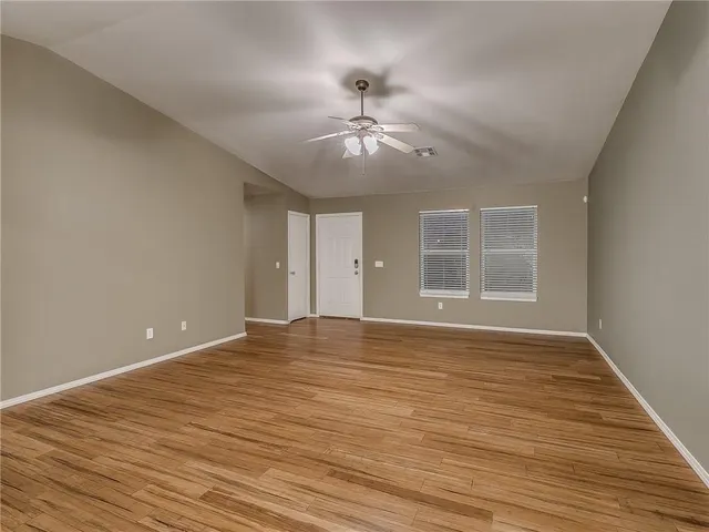 Photo 3 — 15505 Acacia Road, Oklahoma City, OK 73170