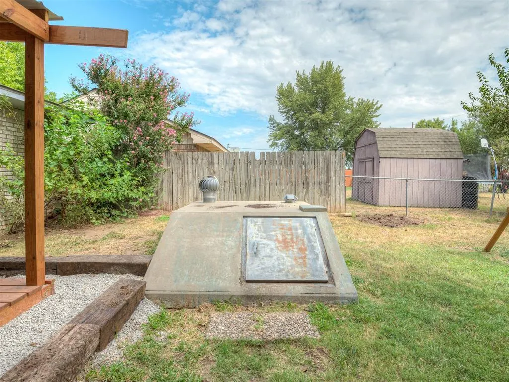 Photo 47 — 410 N Magnolia Street, Crescent, OK 73028