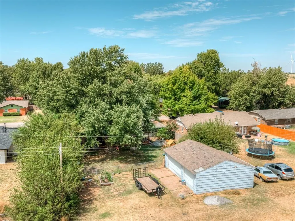 Photo 50 — 410 N Magnolia Street, Crescent, OK 73028