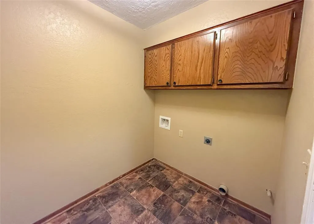 Photo 29 — 1009 NW 168th Street, Edmond, OK 73012