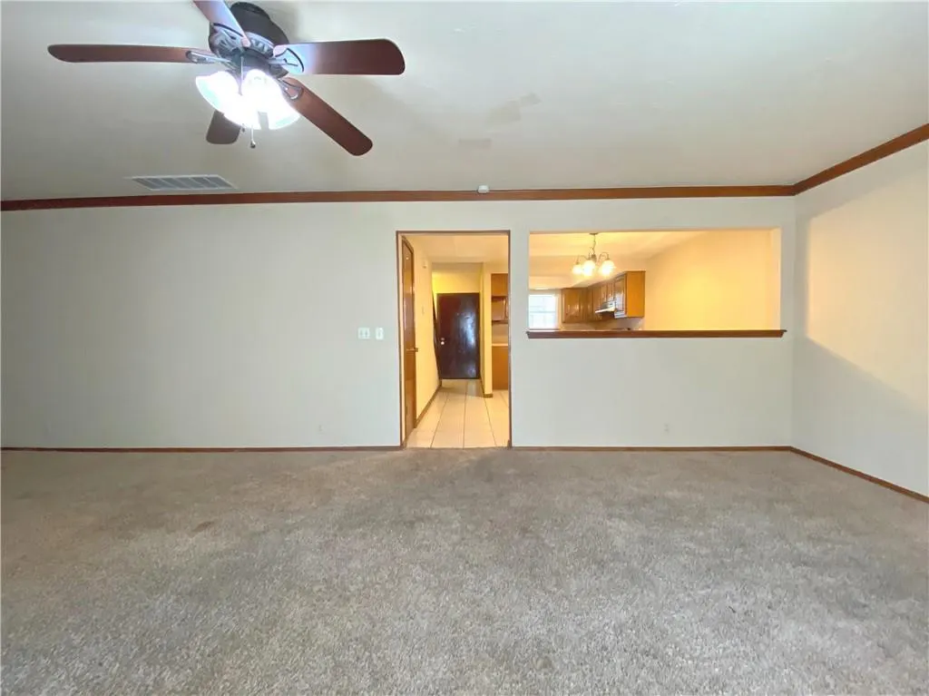 Photo 2 — 3620 Wynn Circle, Edmond, OK 73013