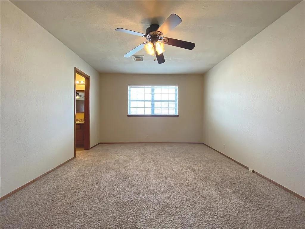 Photo 18 — 3620 Wynn Circle, Edmond, OK 73013