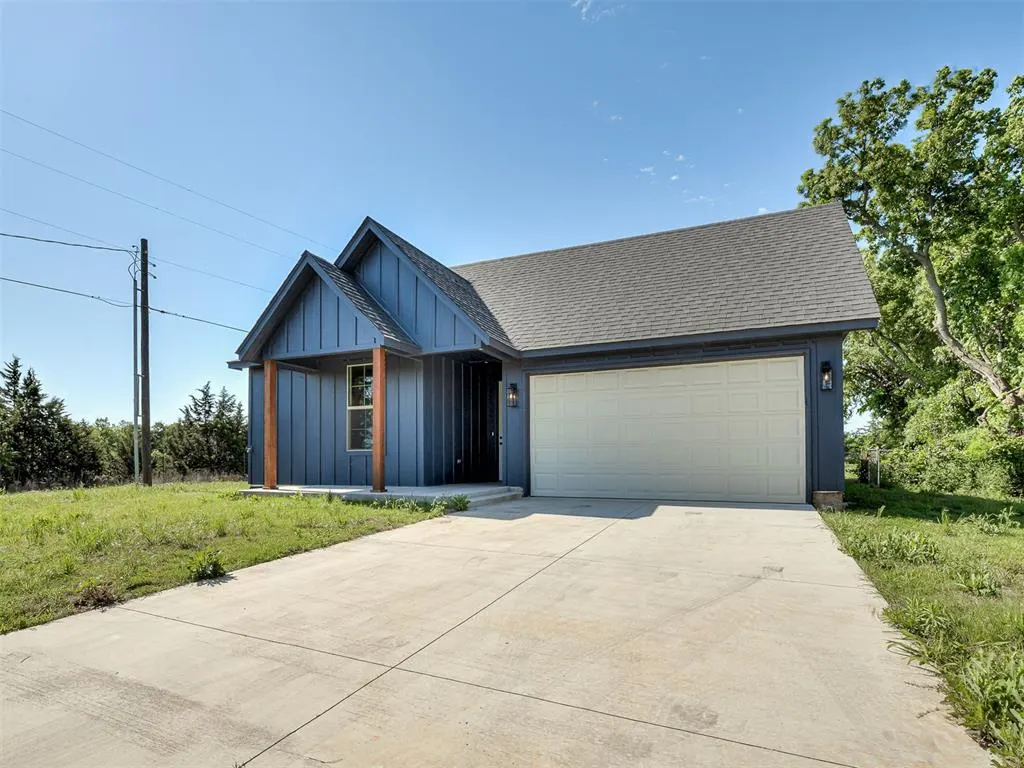 Photo 4 — 1925 E Springer Avenue, Guthrie, OK 73044