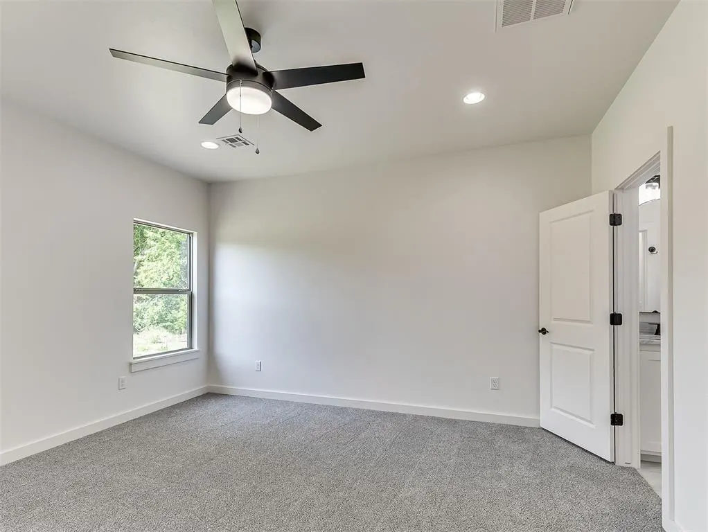 Photo 23 — 1925 E Springer Avenue, Guthrie, OK 73044