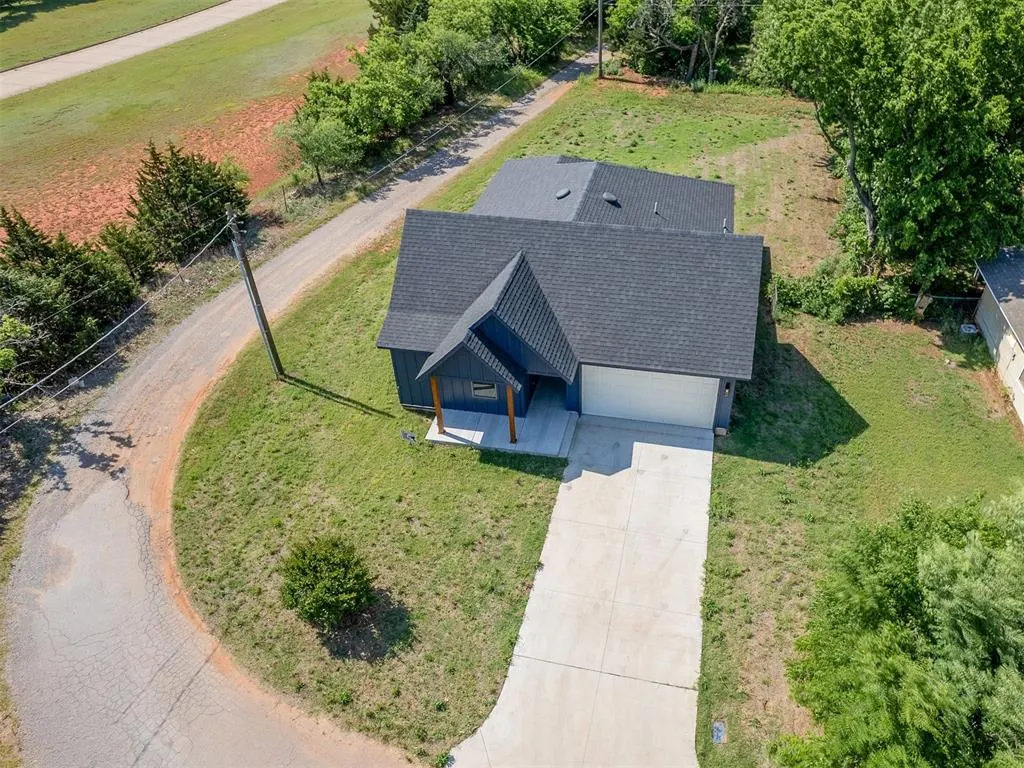 Photo 44 — 1925 E Springer Avenue, Guthrie, OK 73044