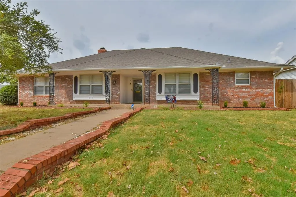 Front exterior — 6813 Saint Marys Place, Oklahoma City, OK 73132