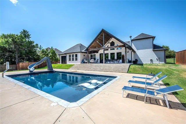 Photo 5 — 10900 Gobblers Roost Road, Oklahoma City, OK 73173