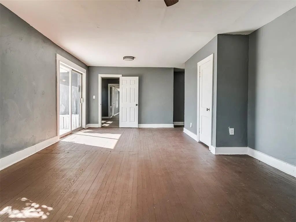 Photo 8 — 140 SW 35th Street, Oklahoma City, OK 73109