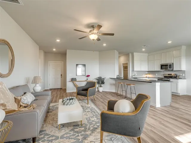 Photo 6 — 3390 Manning Farms Boulevard, El Reno, OK 73036
