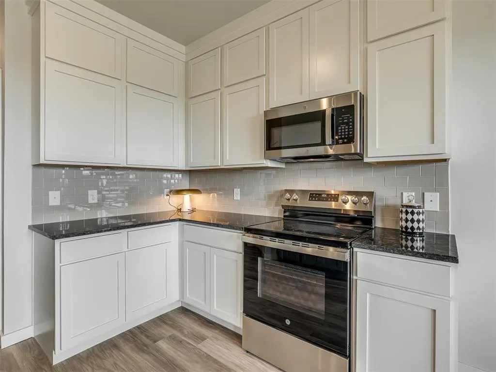 Photo 15 — 3390 Manning Farms Boulevard, El Reno, OK 73036