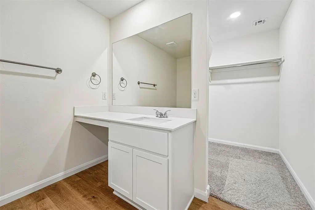 Photo 20 — 814 Twin Lakes Drive, Noble, OK 73068