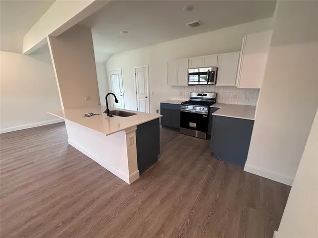 Photo 3 — 2034 Brush Creek Way, Newcastle, OK 73065