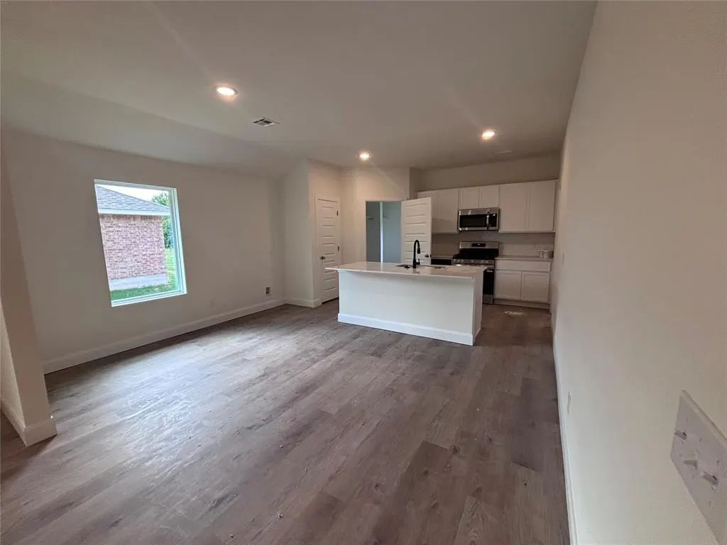 Photo 3 — 2007 Brush Creek Way, Newcastle, OK 73065