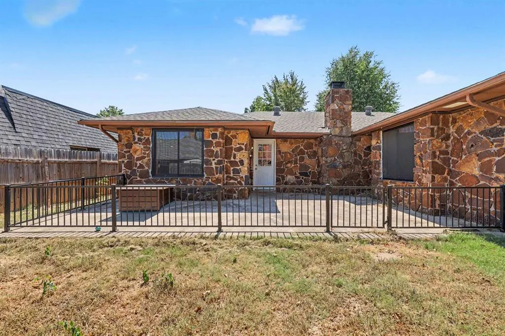 Photo 31 — 8305 NW 115th Street, Oklahoma City, OK 73008