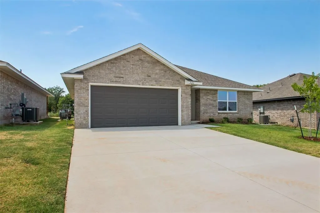 Photo 3 — 2051 Brush Creek Way, Newcastle, OK 73065