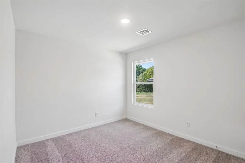 Photo 18 — 2051 Brush Creek Way, Newcastle, OK 73065