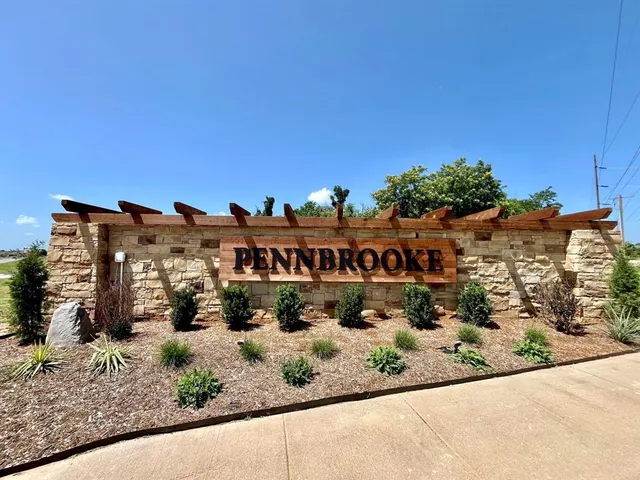 Photo 5 — 7605 Westhall Drive, Oklahoma City, OK 73132
