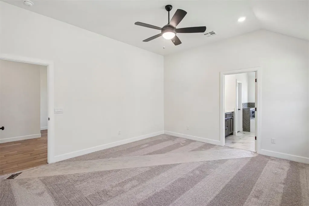 Photo 17 — 14017 Giverny Avenue, Yukon, OK 73099