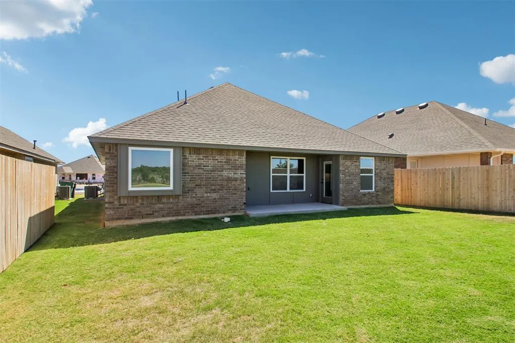 Photo 28 — 14017 Giverny Avenue, Yukon, OK 73099