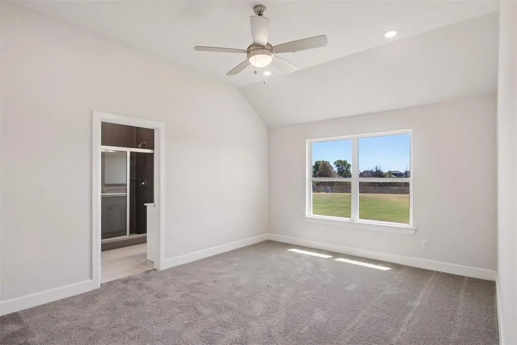 Photo 15 — 14012 Tybee Island Drive, Yukon, OK 73099