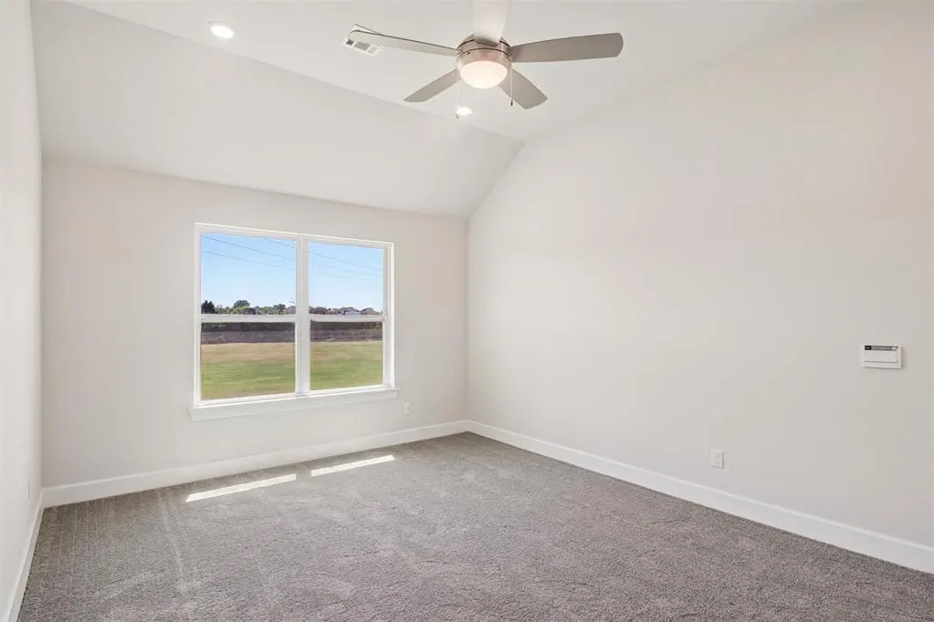 Photo 16 — 14012 Tybee Island Drive, Yukon, OK 73099