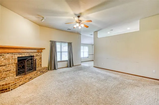 Photo 2 — 1708 Meadow Run Drive, Oklahoma City, OK 73160