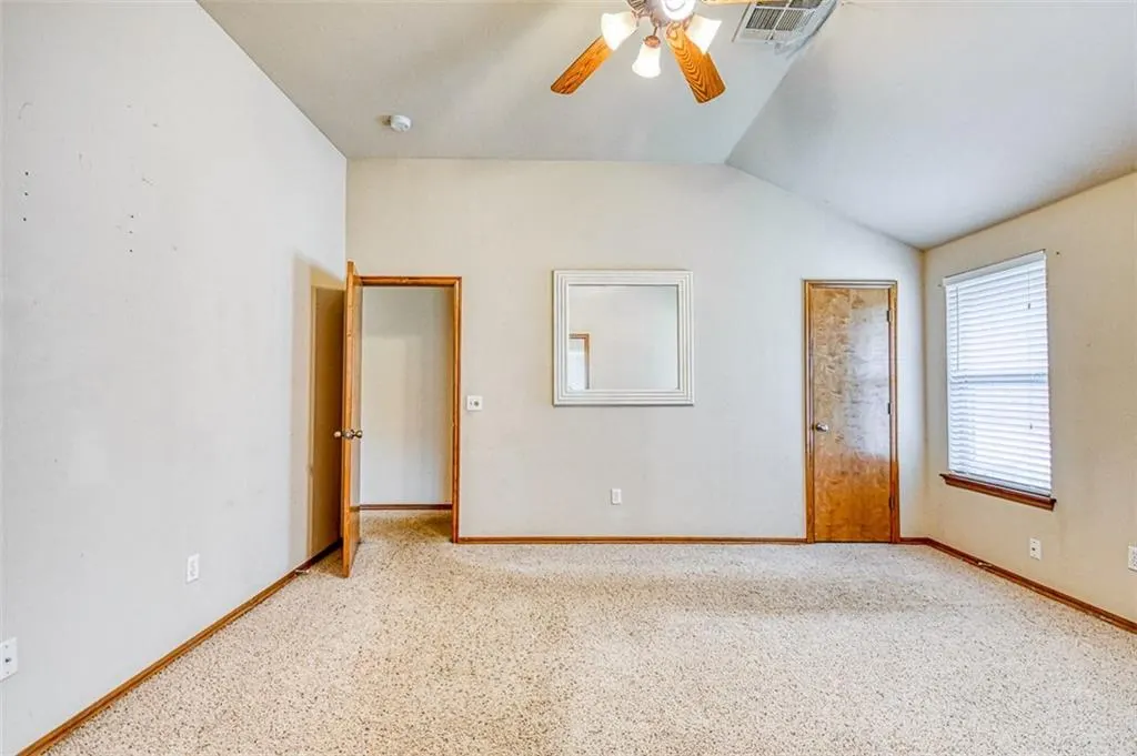 Photo 12 — 1708 Meadow Run Drive, Oklahoma City, OK 73160