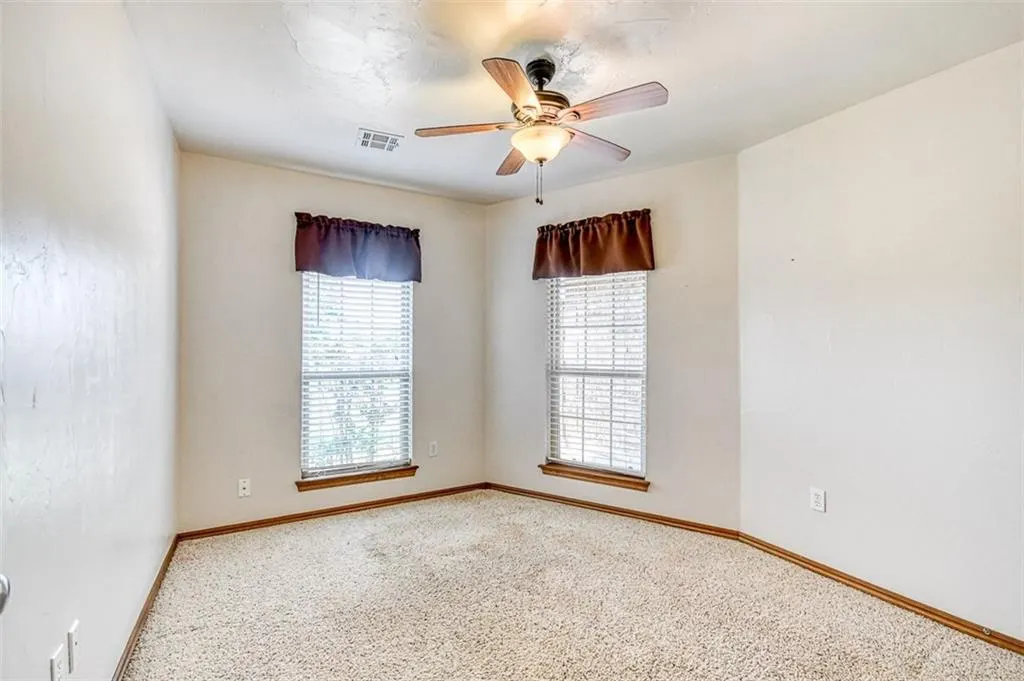 Photo 16 — 1708 Meadow Run Drive, Oklahoma City, OK 73160