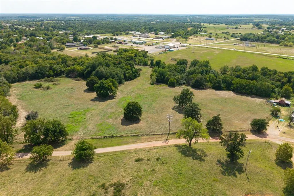 Photo 3 — 541 N Carney Street, Carney, OK 74832