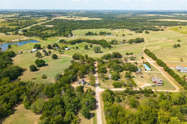 Photo 8 — 541 N Carney Street, Carney, OK 74832
