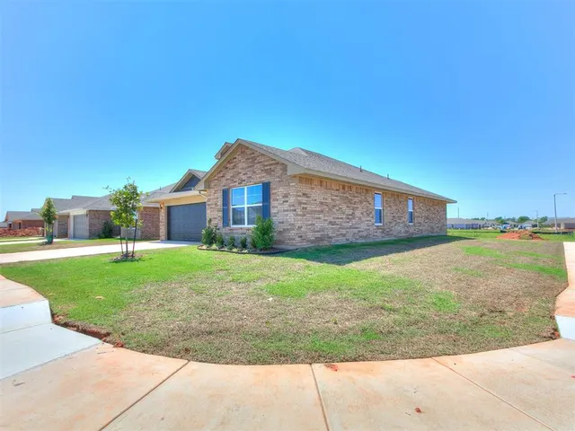Photo 2 — 9001 Blackfork Lane, Oklahoma City, OK 73160
