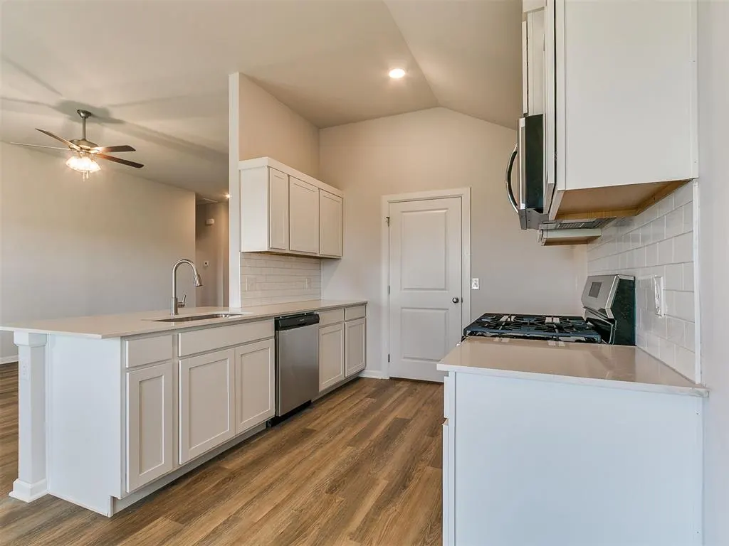 Photo 9 — 9001 Blackfork Lane, Oklahoma City, OK 73160
