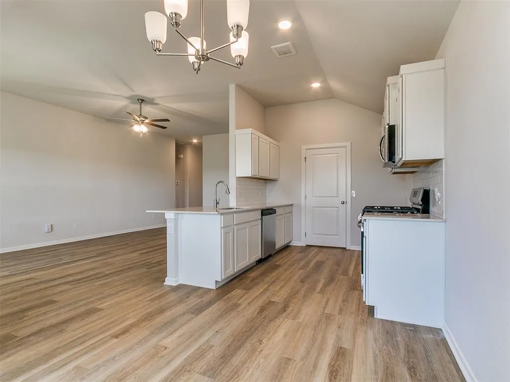 Photo 13 — 9001 Blackfork Lane, Oklahoma City, OK 73160