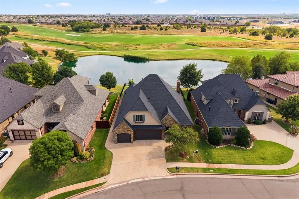 Front exterior — 16733 Little Leaf Court, Edmond, OK 73012