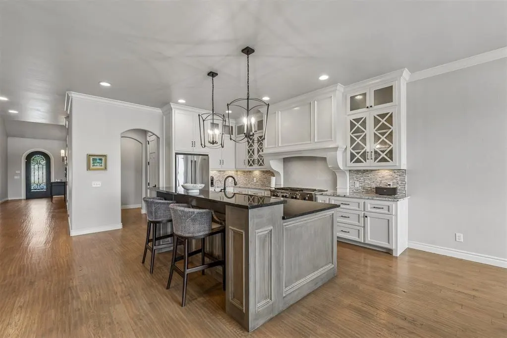 Photo 9 — 16733 Little Leaf Court, Edmond, OK 73012
