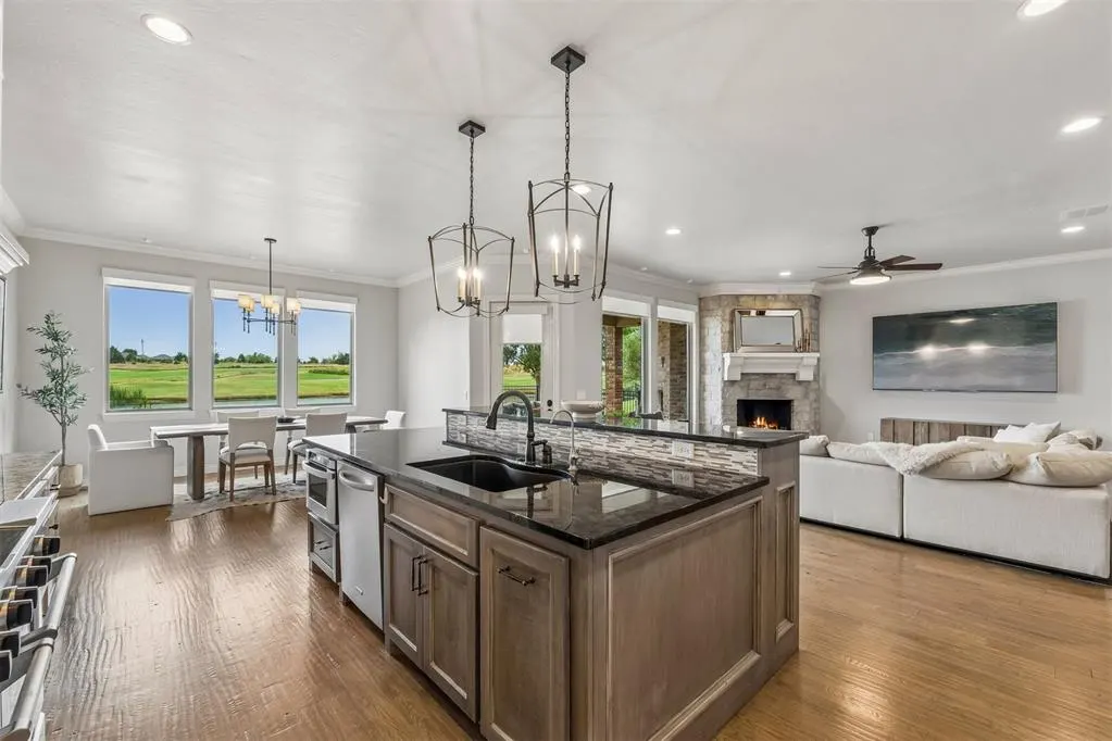 Photo 15 — 16733 Little Leaf Court, Edmond, OK 73012