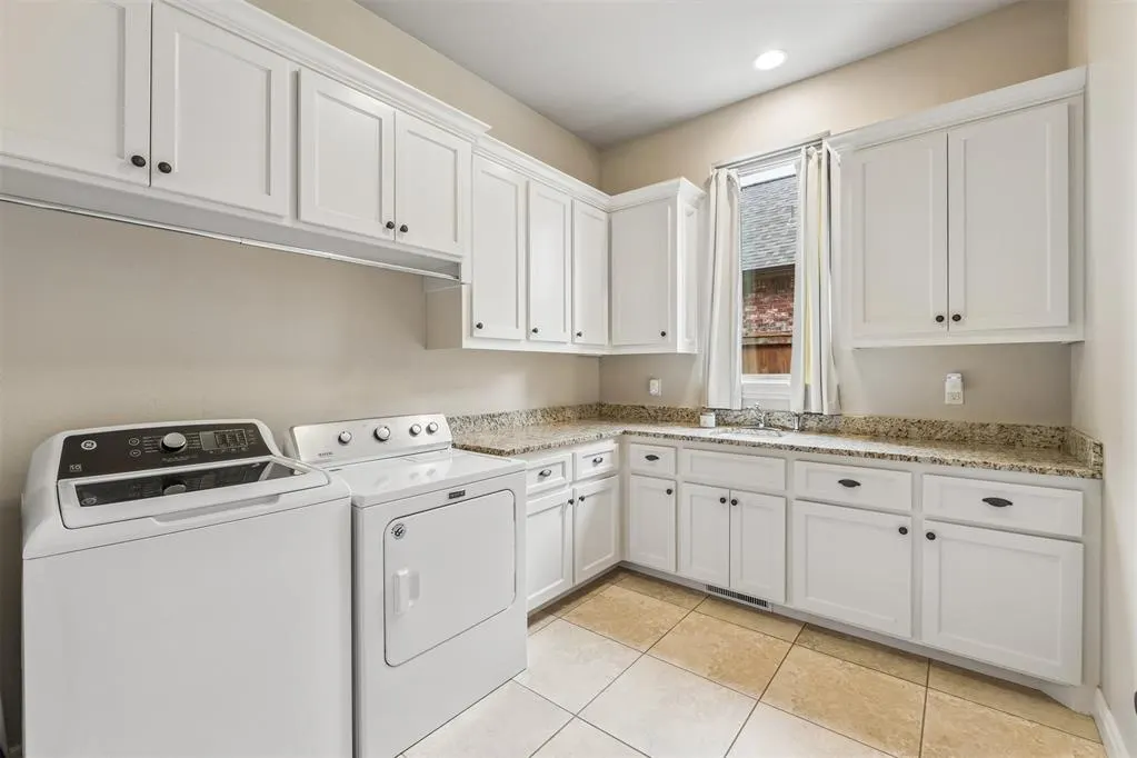 Photo 32 — 16733 Little Leaf Court, Edmond, OK 73012