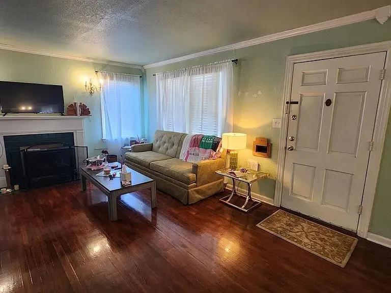 Photo 2 — 2229 N Gatewood Avenue, Oklahoma City, OK 73106