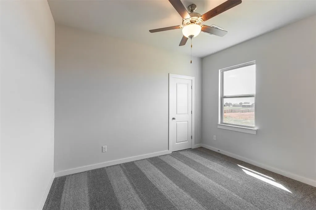 Photo 29 — 1721 Elm Circle, Tuttle, OK 73089