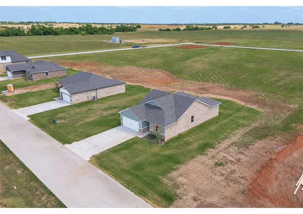 Photo 46 — 1721 Elm Circle, Tuttle, OK 73089