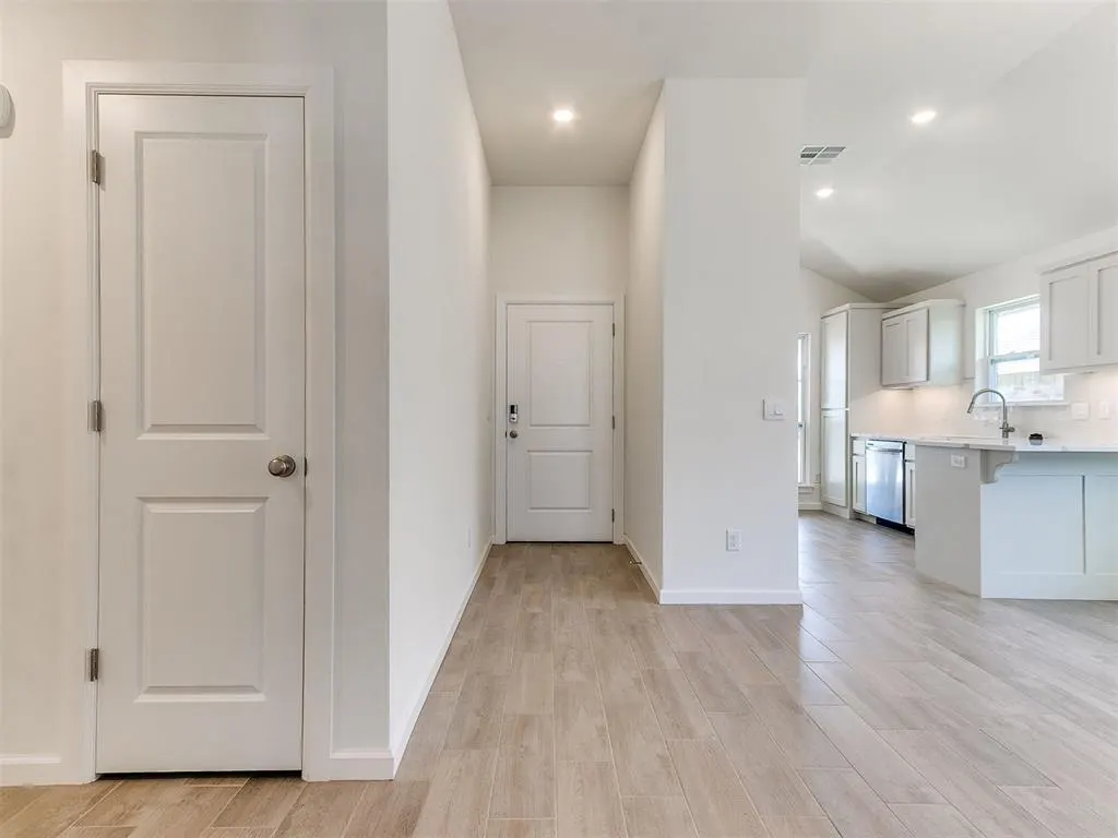 Photo 7 — 18029 Austin Court, Edmond, OK 73012