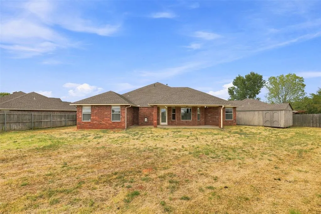 Photo 27 — 1280 Douglas Circle, Noble, OK 73068