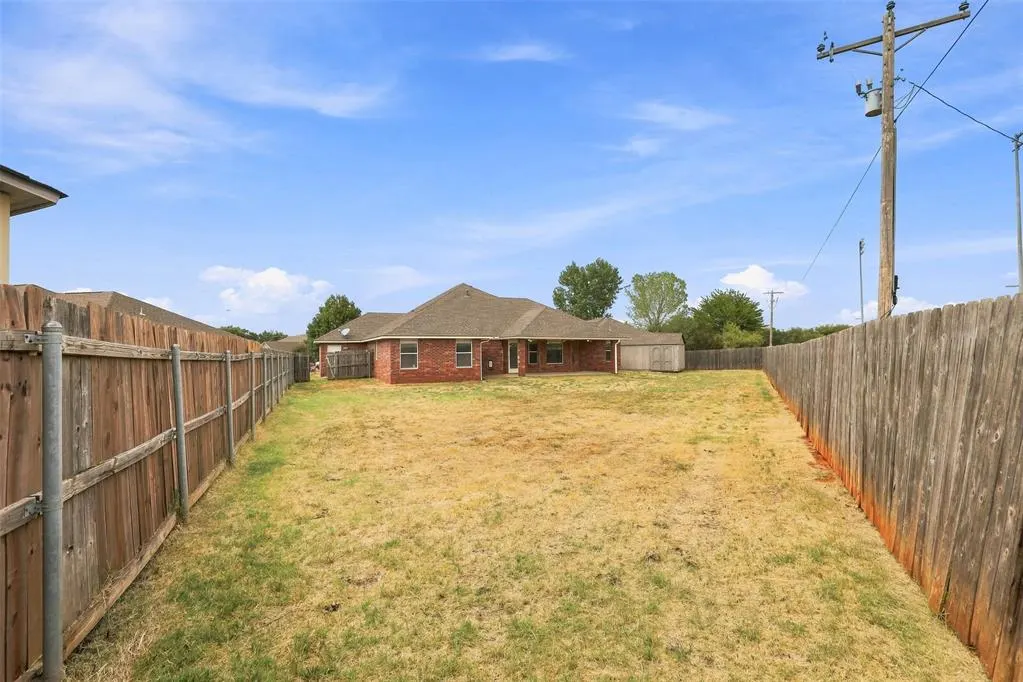 Photo 28 — 1280 Douglas Circle, Noble, OK 73068