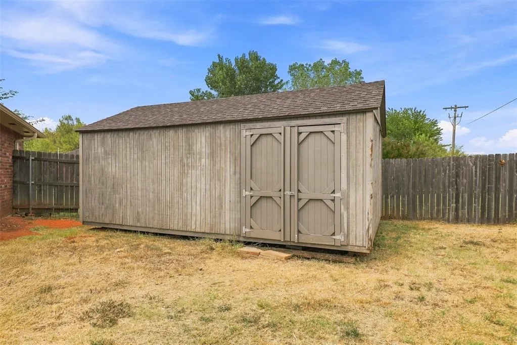 Photo 29 — 1280 Douglas Circle, Noble, OK 73068