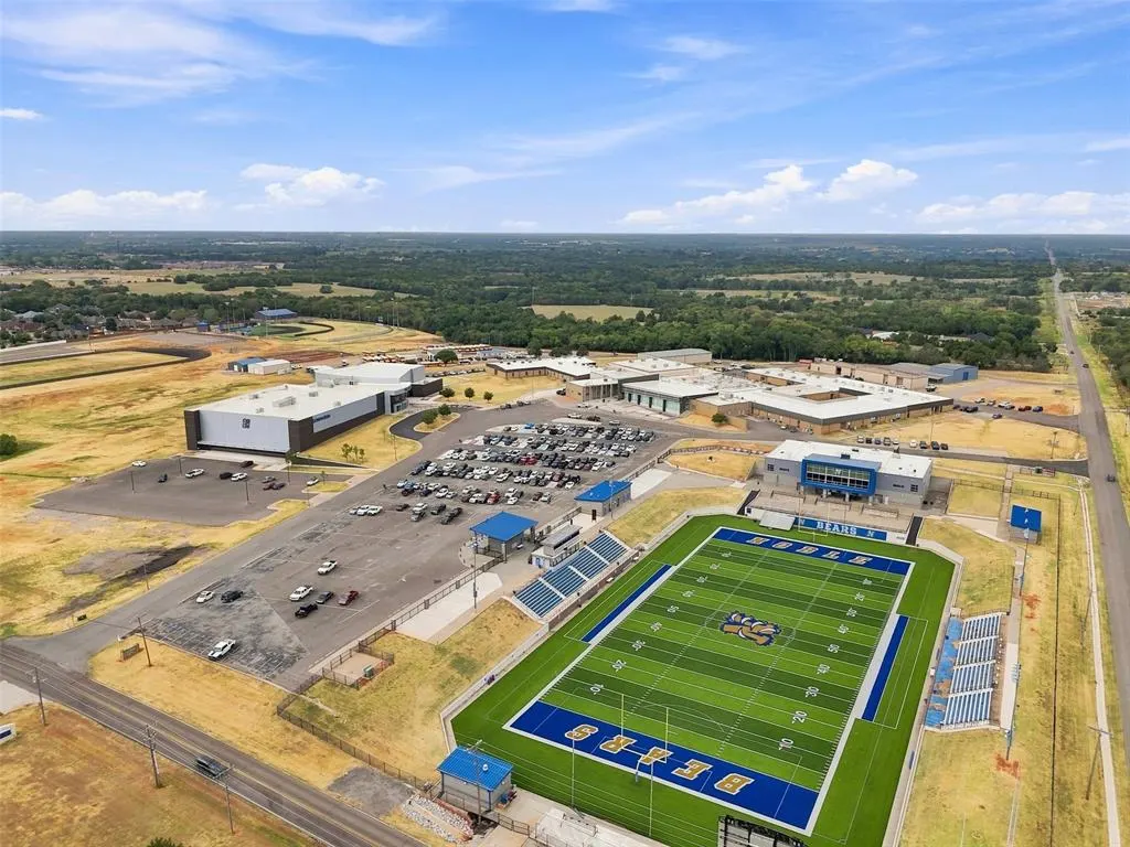 Photo 34 — 1280 Douglas Circle, Noble, OK 73068