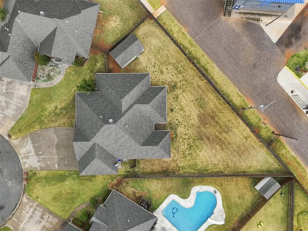 Photo 36 — 1280 Douglas Circle, Noble, OK 73068