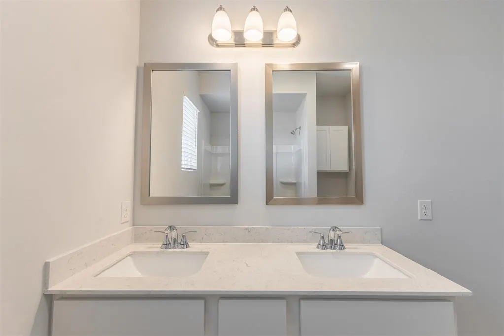 Photo 27 — 1725 Elm Circle, Tuttle, OK 73089