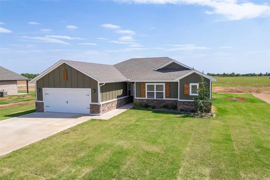 Photo 42 — 1725 Elm Circle, Tuttle, OK 73089