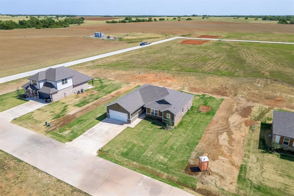 Photo 44 — 1725 Elm Circle, Tuttle, OK 73089