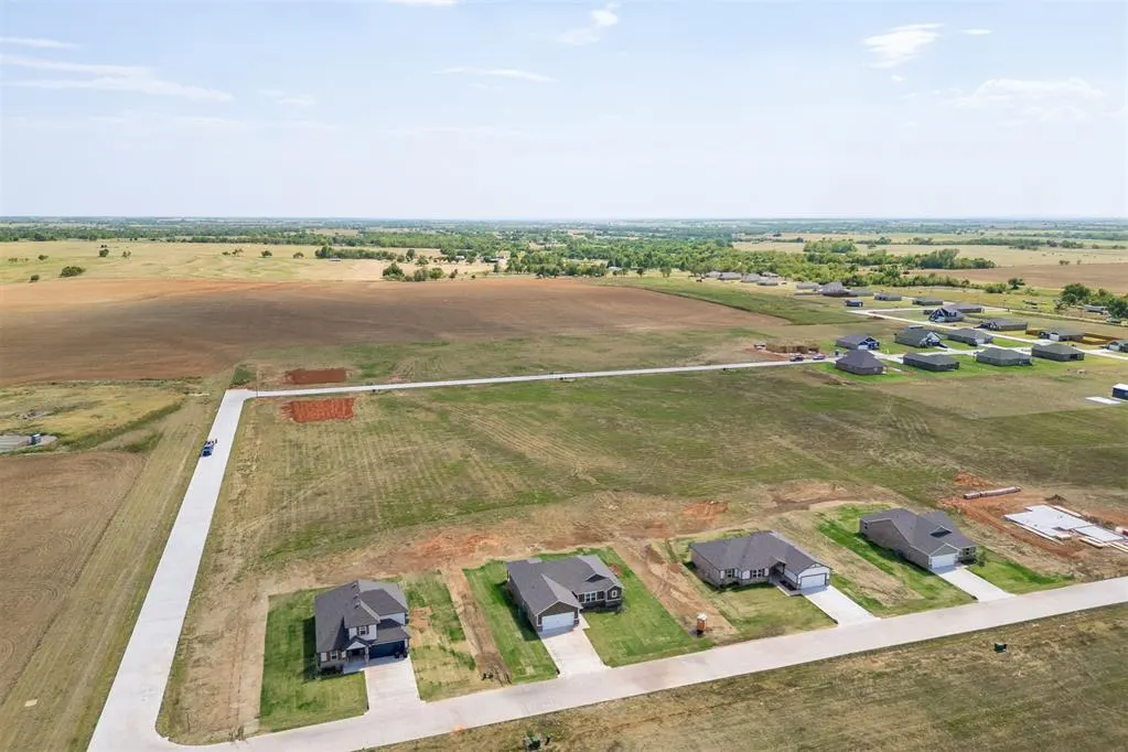 Photo 50 — 1725 Elm Circle, Tuttle, OK 73089